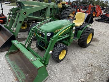 Main image John Deere 2520